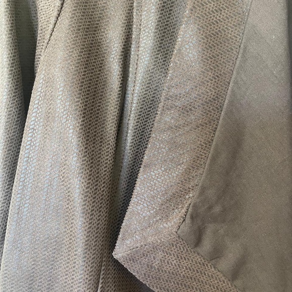 G.I.L.I grey leather jacket. Good condition. Size 6 - Picture 2 of 4